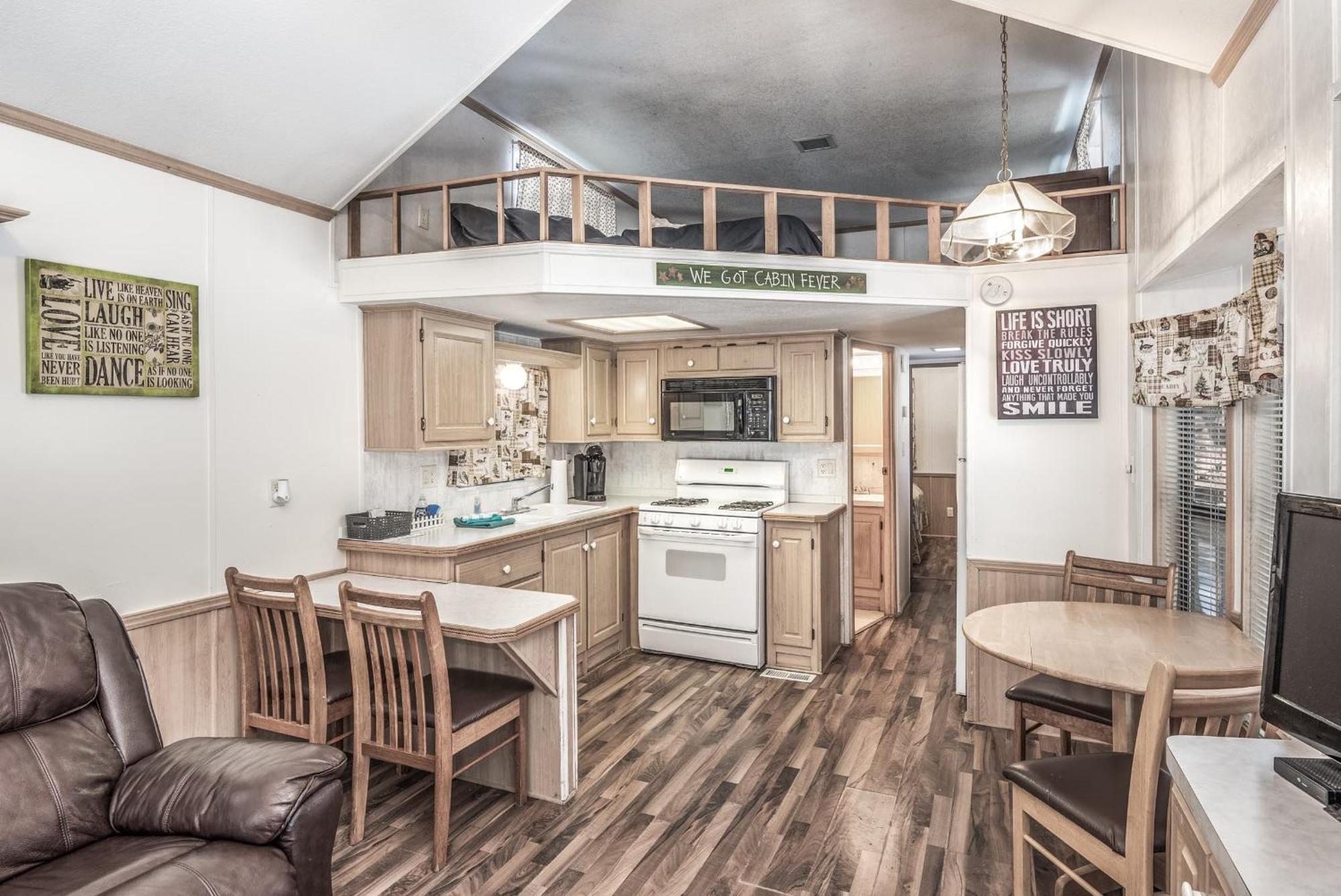 Rainbow Lake Cabin & Rv Resort Ruidoso Bagian luar foto